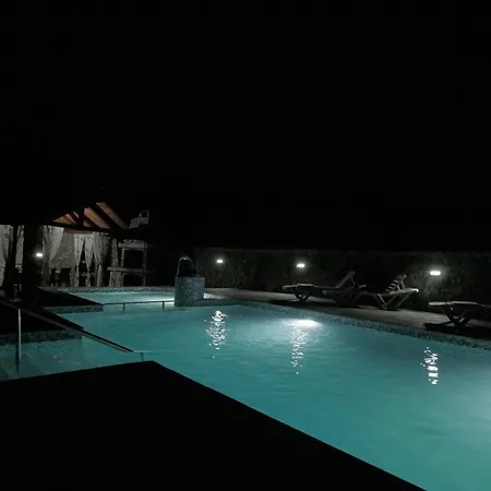 Neval Vila Gostinjac